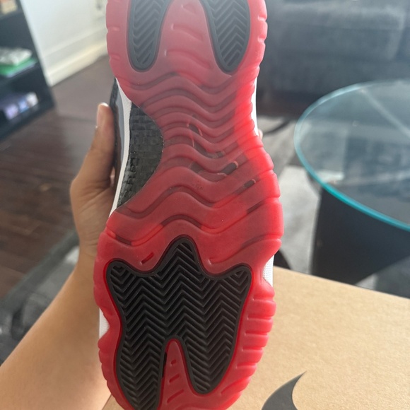 Shoes - Picture 2 of 3